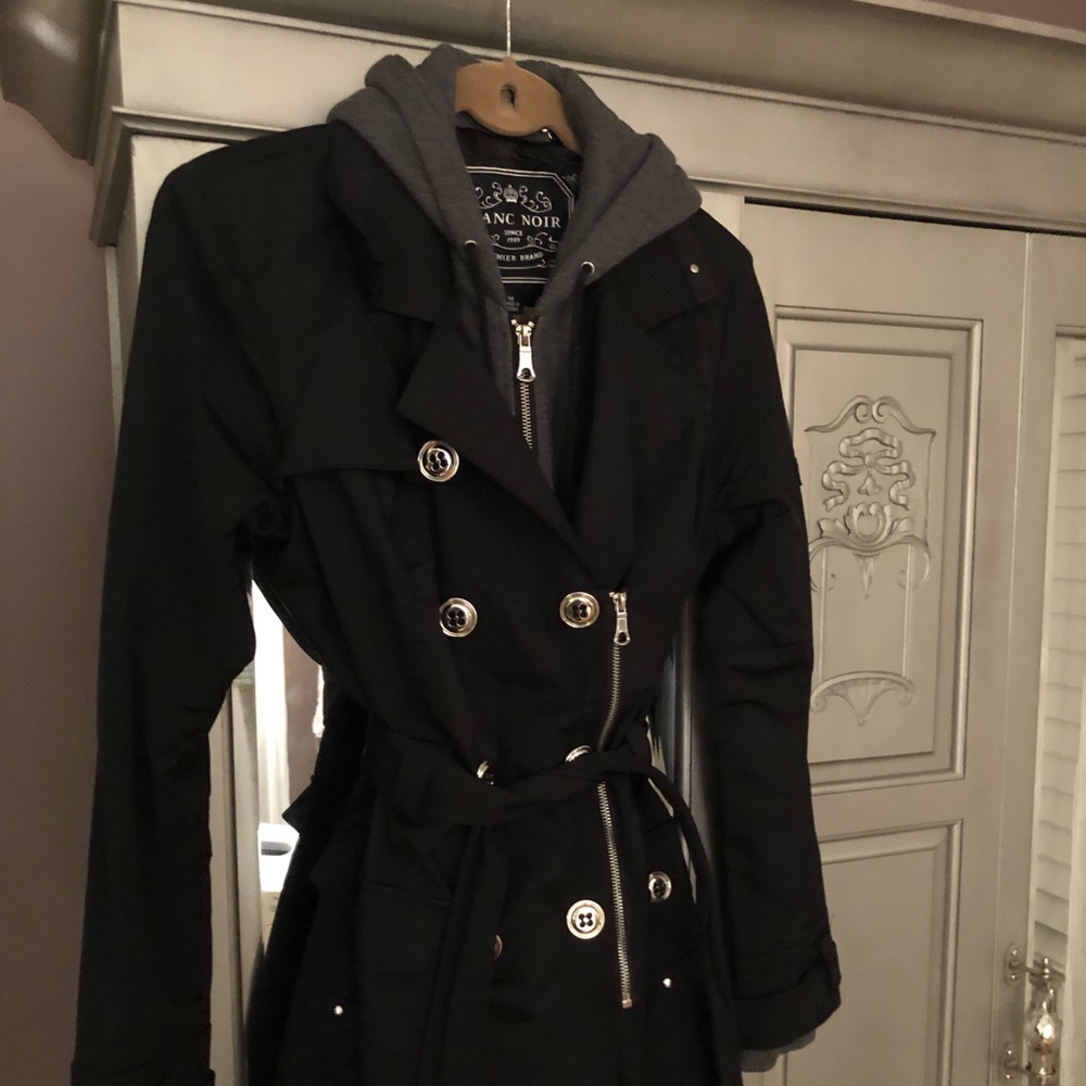 Black Blanc Noir coat Size M